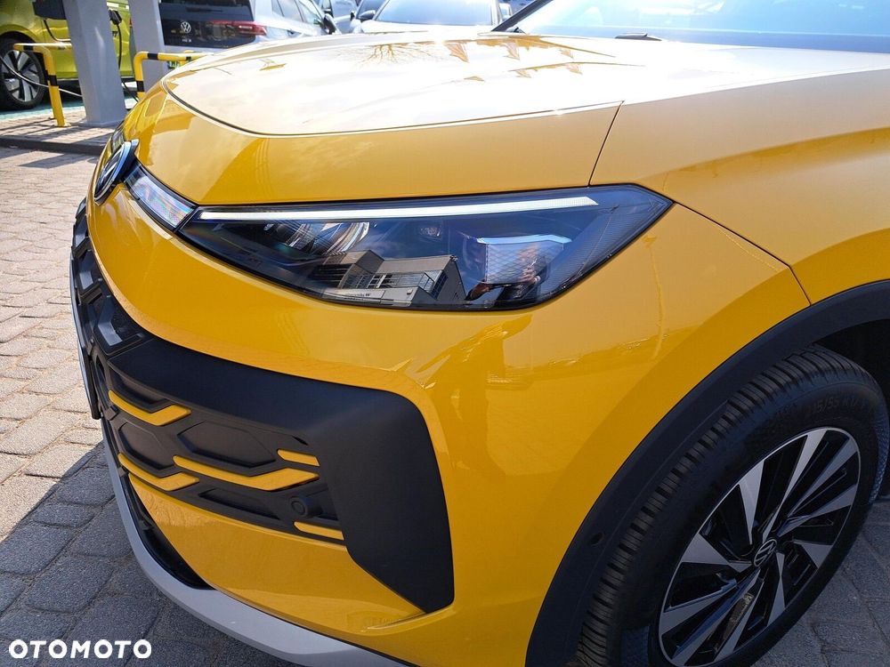 Volkswagen T-Roc 1.5 eTSI Life DSG - 40