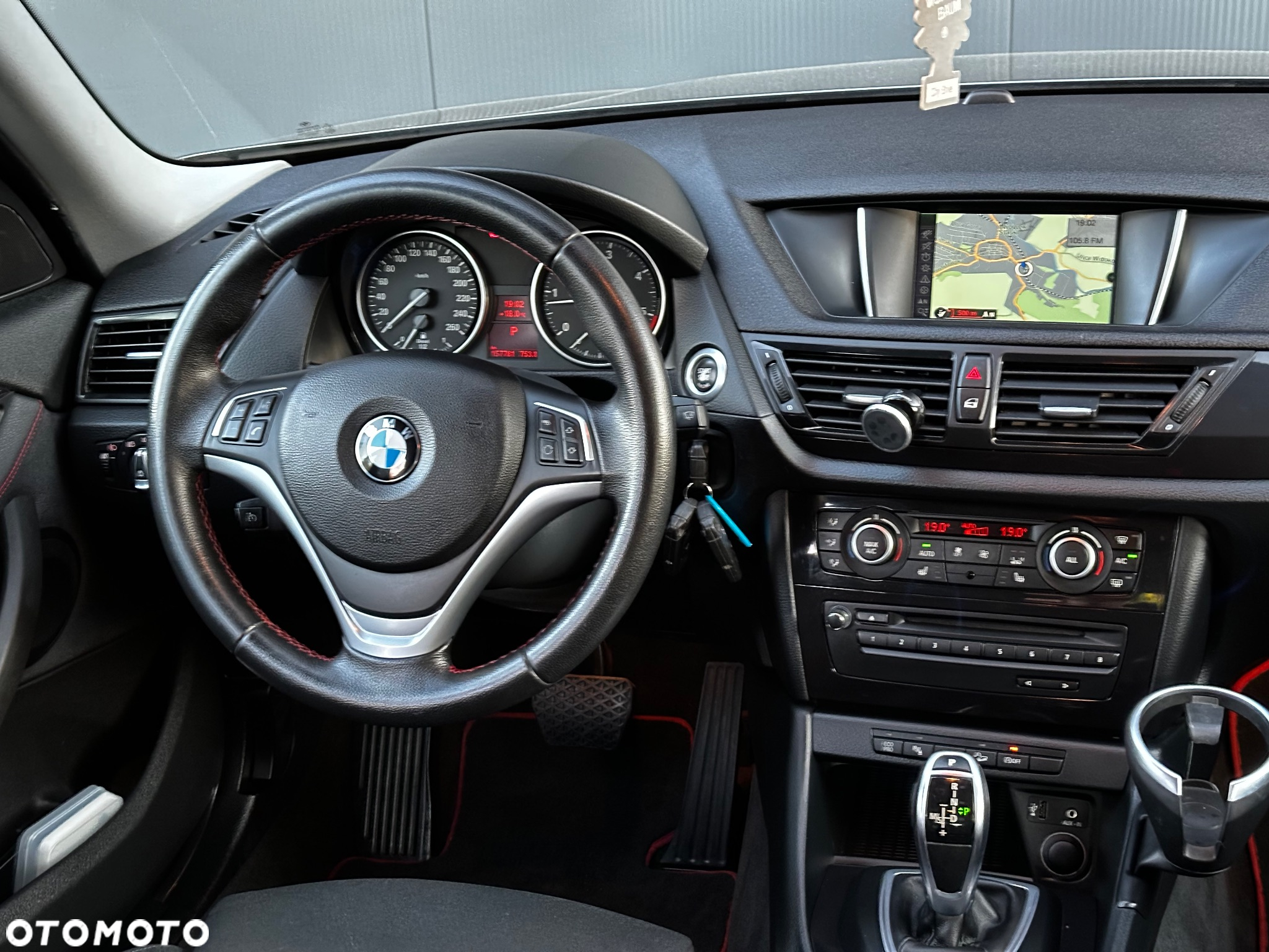 BMW X1 xDrive18d - 15