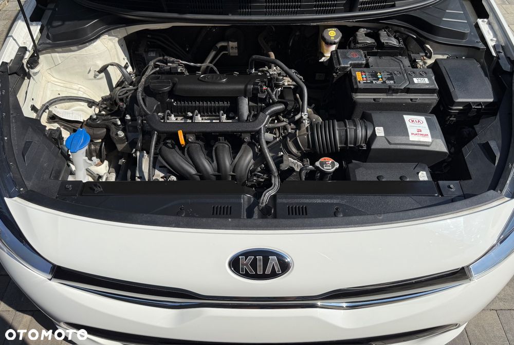 Kia Rio 1.4 M - 19
