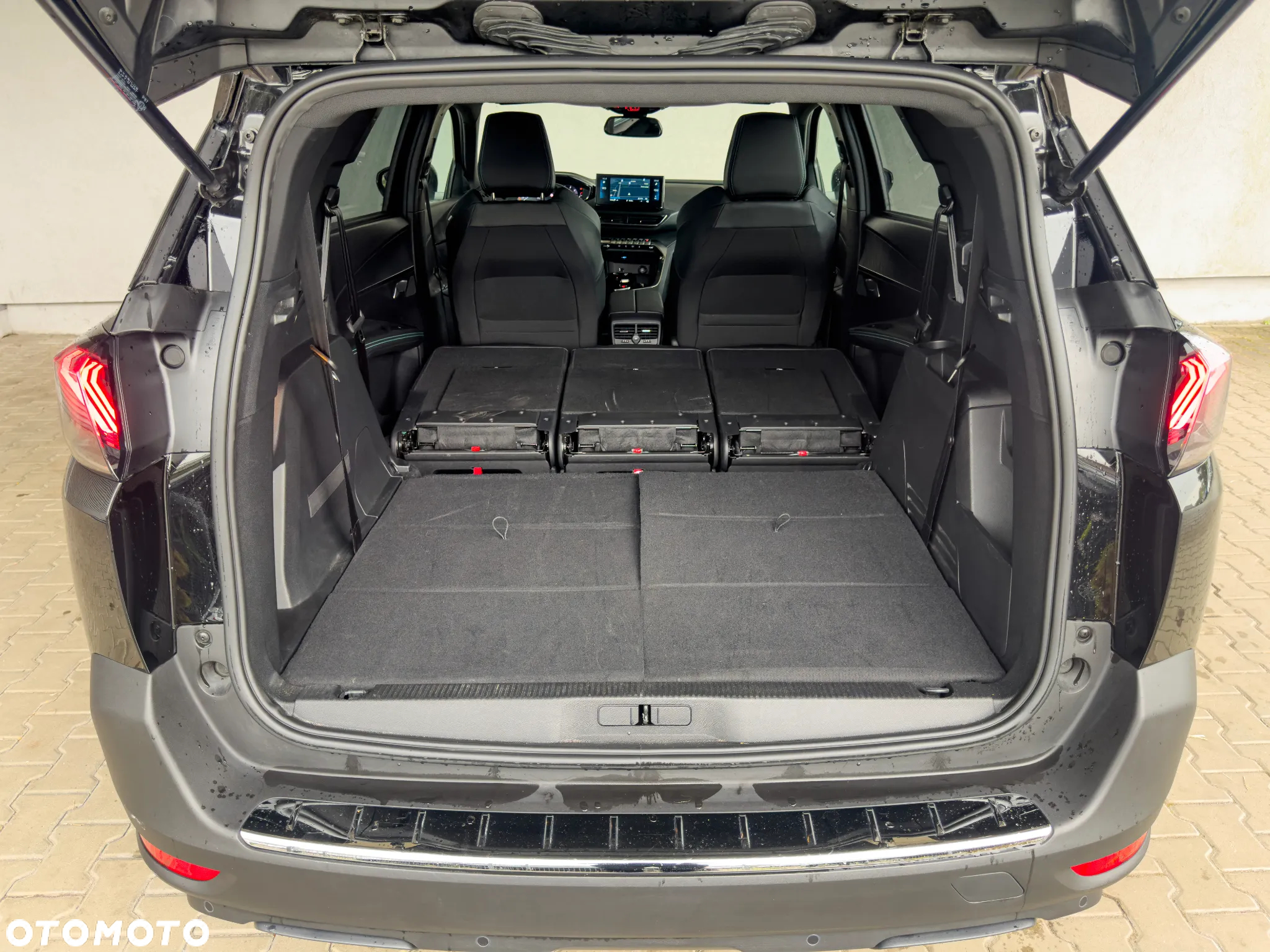 Peugeot 5008 1.5 BlueHDi Allure Pack S&S EAT8 - 11