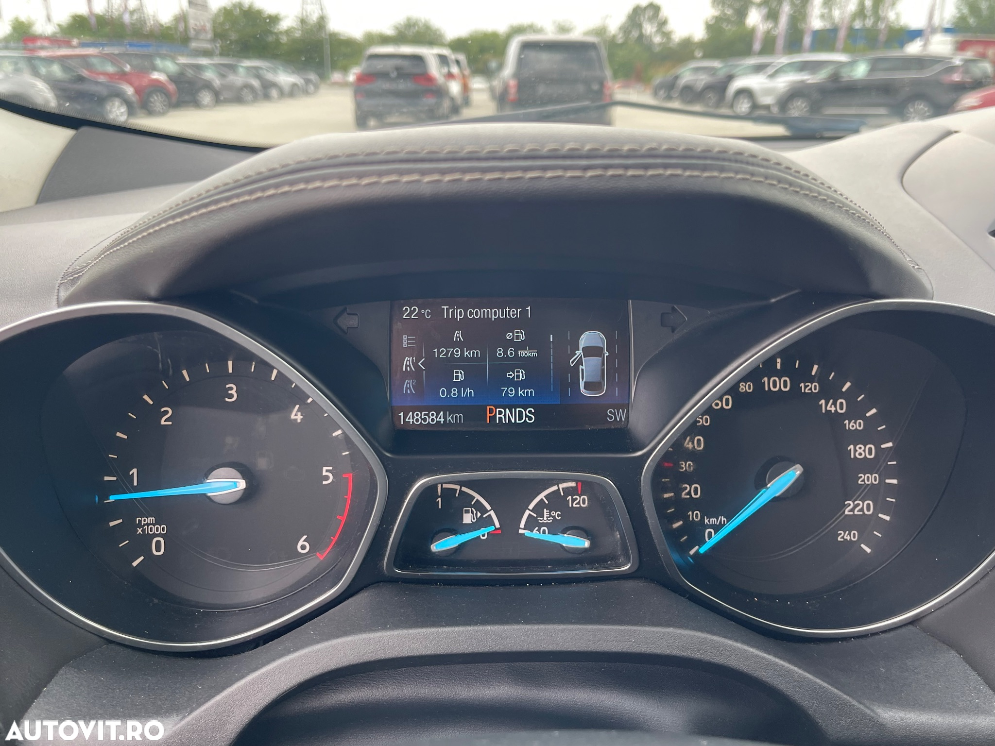 Ford Kuga 2.0 TDCi 4WD Powershift Vignale - 13