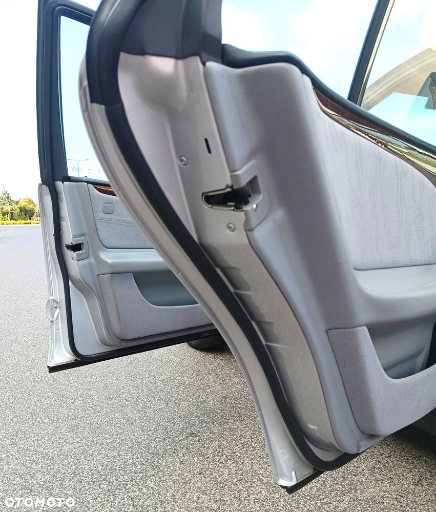 Mercedes-Benz Klasa E - 7