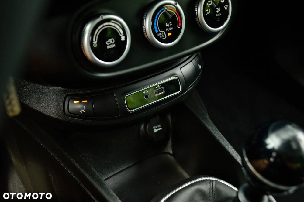 Fiat 500X 1.4 Multiair 4x2 S&S Rockstar - 24