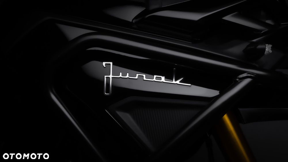 Junak Inny - 14