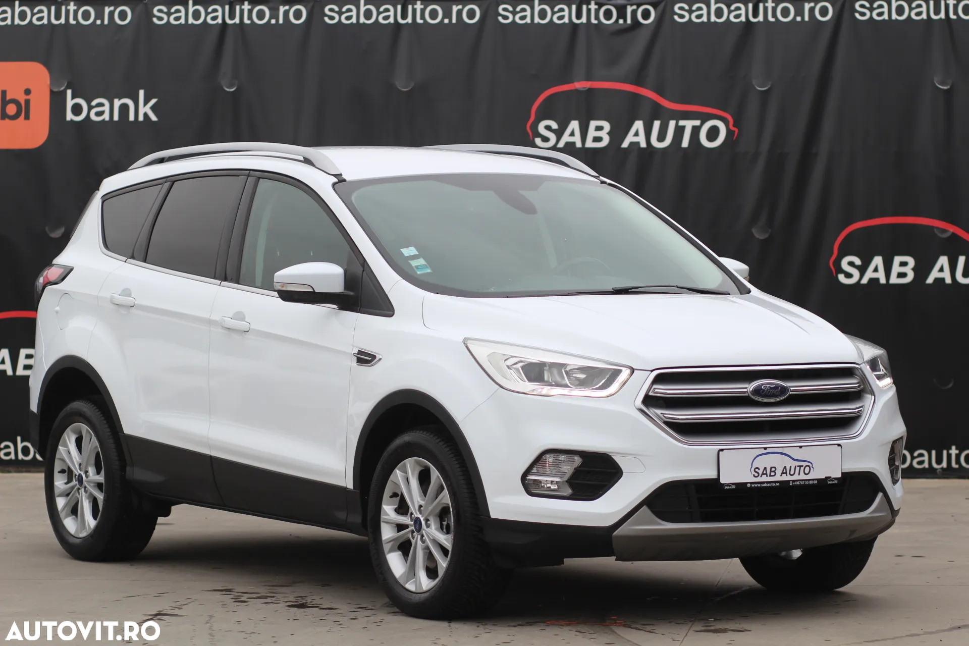 Ford Kuga 1.5 EcoBlue FWD Titanium - 4