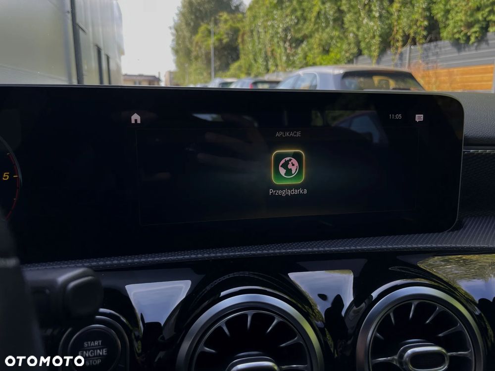 Mercedes-Benz Klasa A 180 d 7G-DCT Progressive - 32