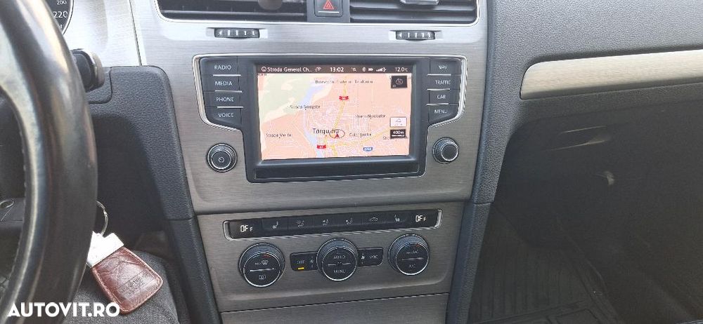 Volkswagen Golf 1.6 TDI DPF Trendline - 6