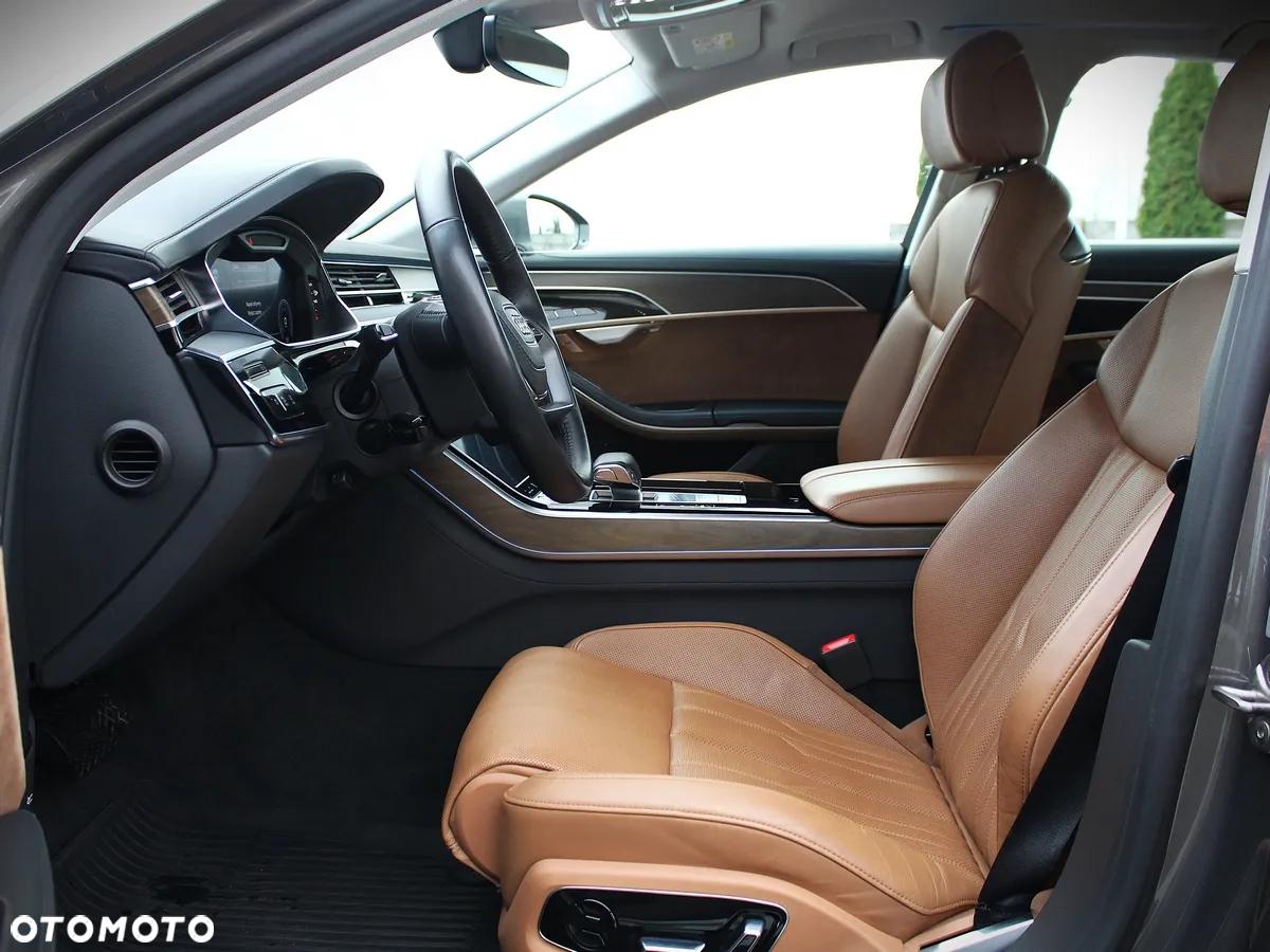 Audi A8 - 18