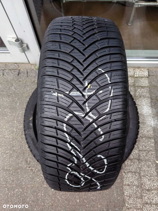 205/45R17 88V Kleber Quadraxer 2 para całoroczna PC26 - 2