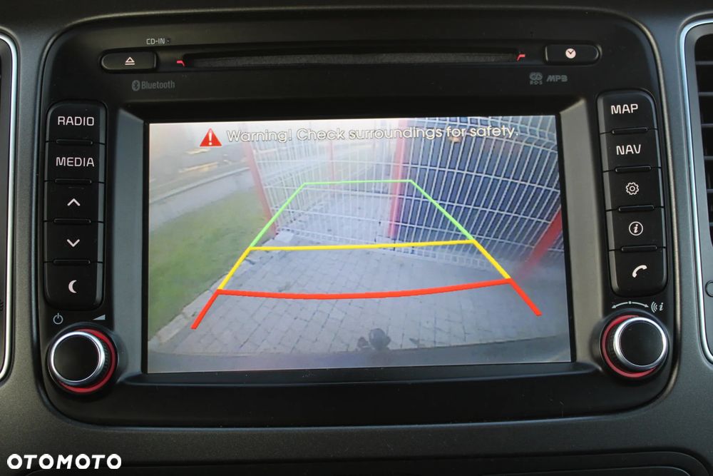 Kia Carens 1.6 GDI XL - 20