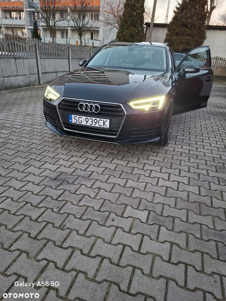 Audi A4 Avant 40 TDI S tronic - 1