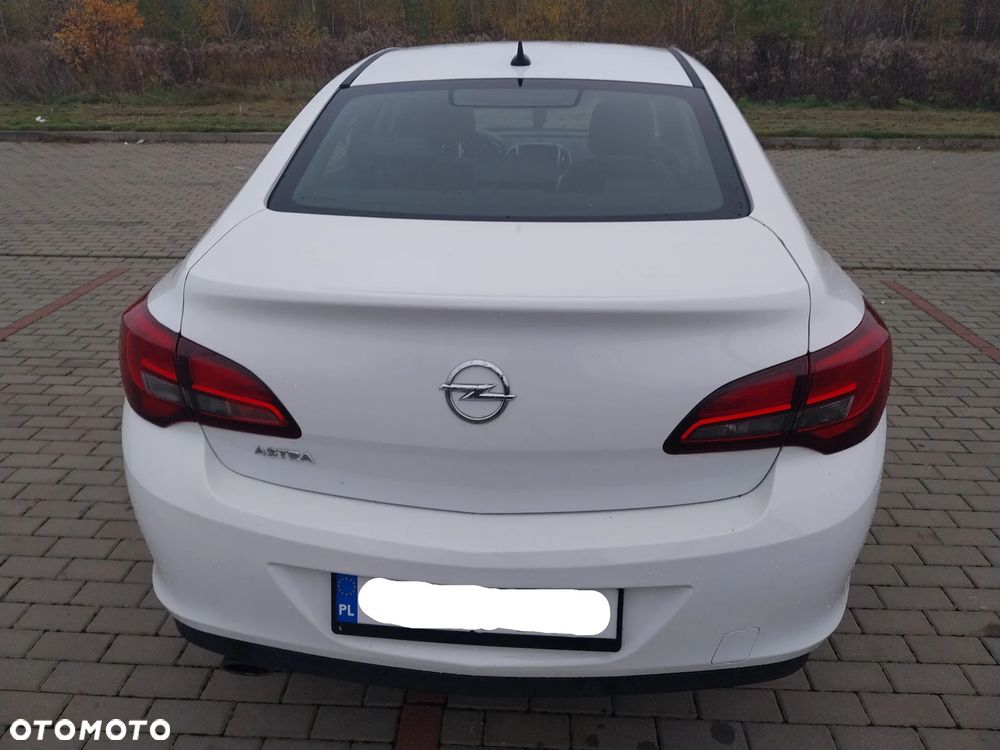 Opel Astra - 9
