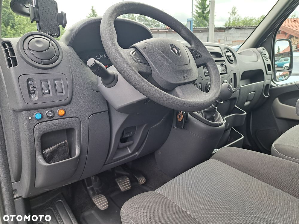 Renault Master - 29