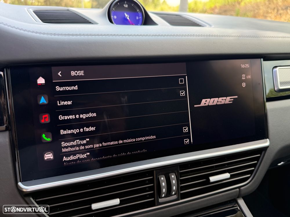 Porsche Cayenne E-Hybrid Tiptronic S Platinum Edition - 37