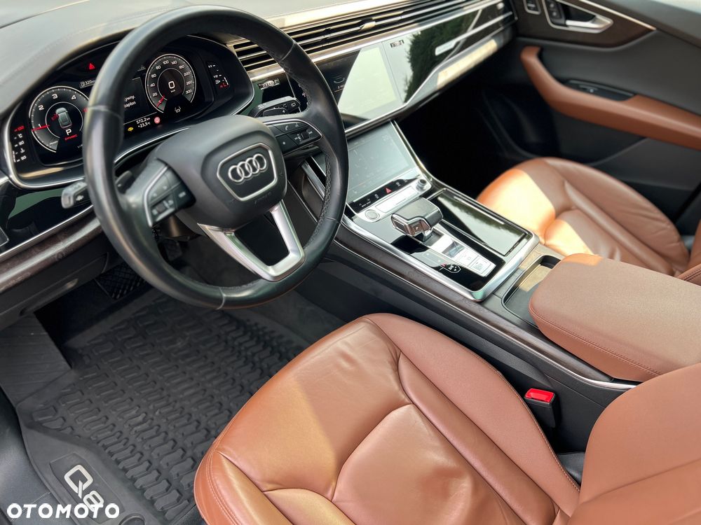 Audi Q8 - 7