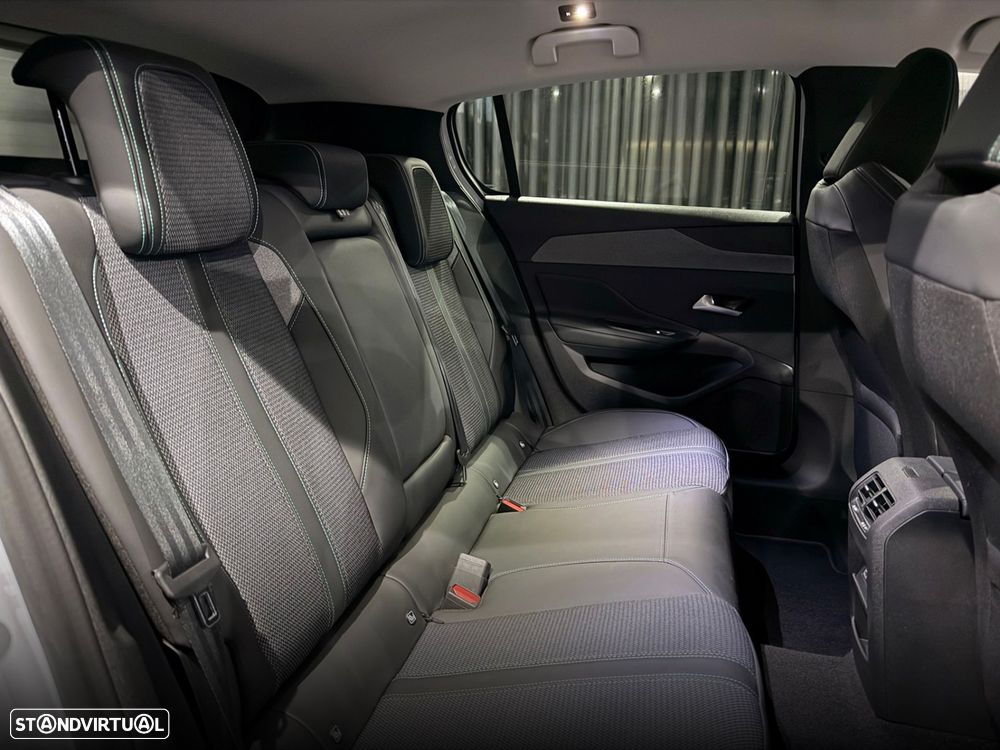 Peugeot 308 1.2 PureTech Allure Pack EAT8 - 35