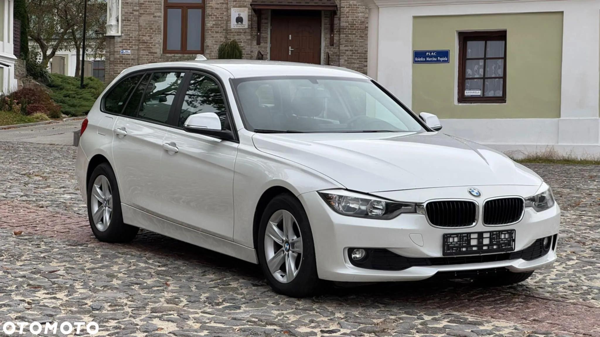 BMW Seria 3 316d - 10