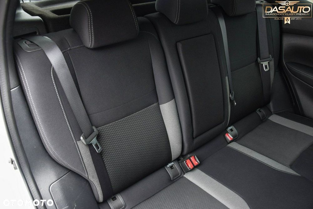 Nissan Qashqai 1.3 DIG-T DCT N-CONNECTA - 30