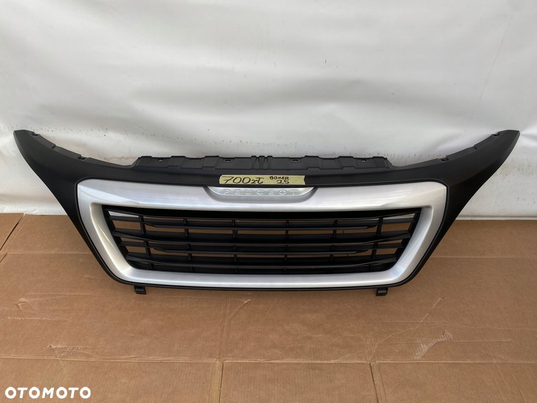 PEUGEOT BOXER LIFT 14- atrapa ORYGINALNA SREBRNA 1314847070 - 1