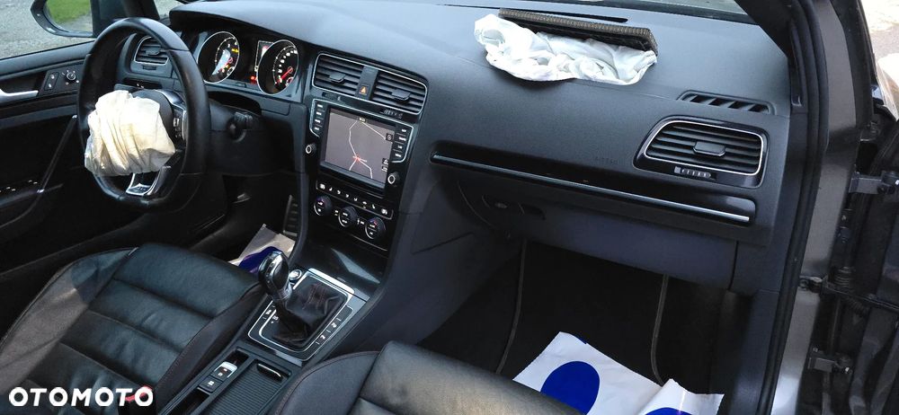 Volkswagen Golf GTI (BlueMotion Technology) DSG - 32