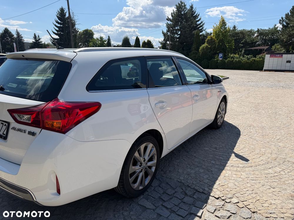 Toyota Auris - 12