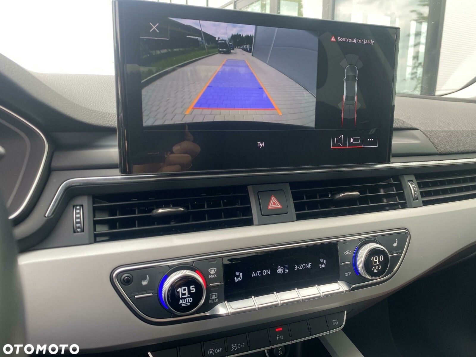 Audi A4 - 25
