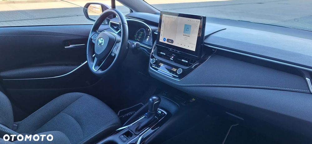 Toyota Corolla 1.8 Hybrid Comfort - 17