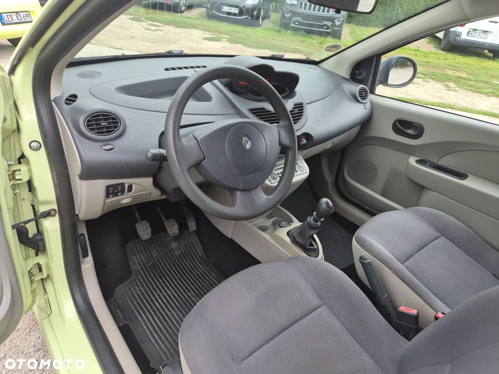 Renault Twingo 1.2 Privilege - 10