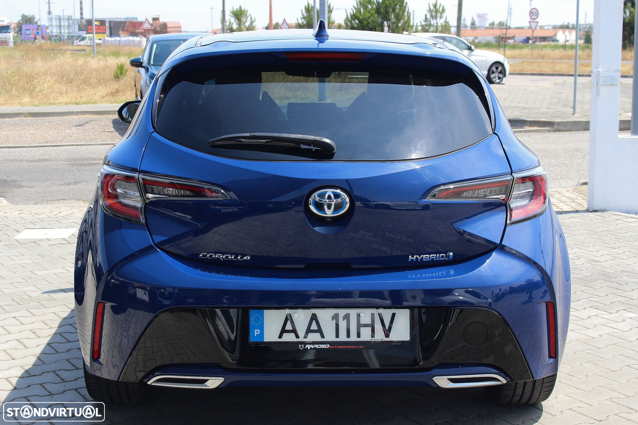 Toyota Corolla 2.0 Hybrid Exclusive - 16
