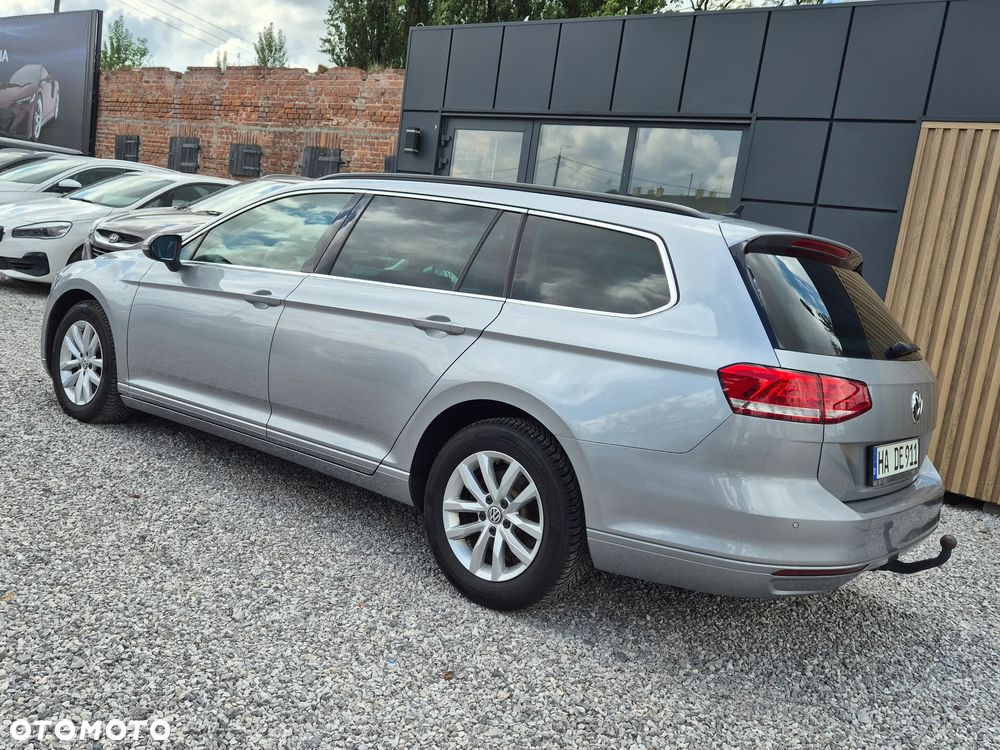 Volkswagen Passat - 7