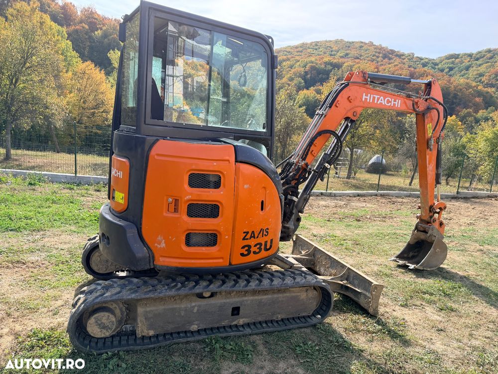 Hitachi ZAXIS 33 U - 1
