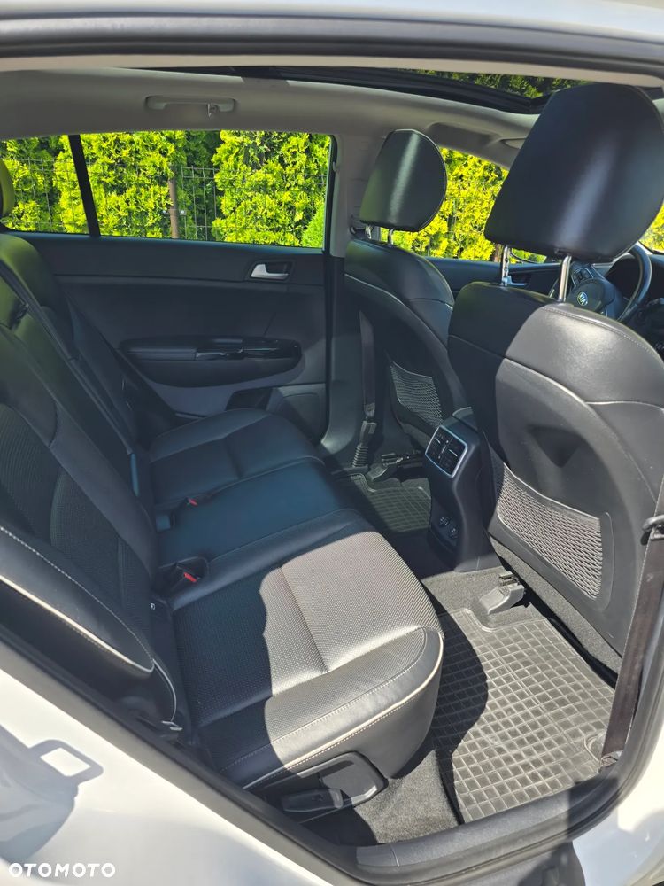 Kia Sportage - 15