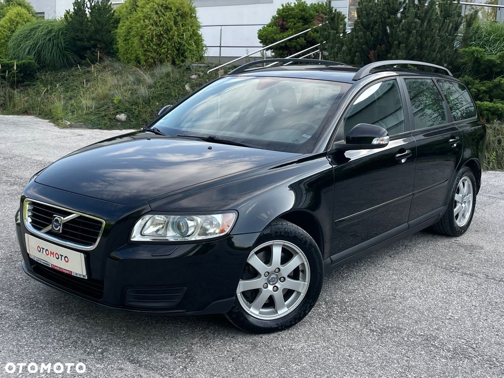 Volvo V50 2.0D Summum - 1