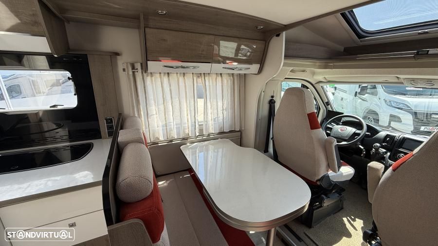 Bavaria T 746 Style c.central e basculante - 16