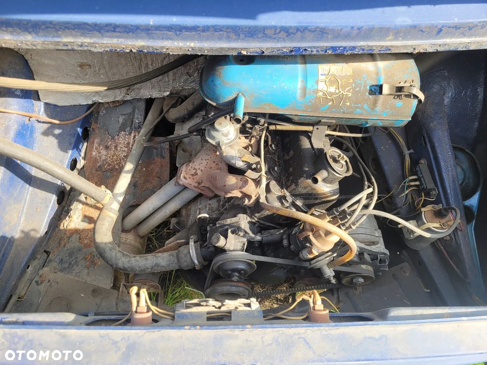 SKODA 105L 1.3 silnik skrzynia napęd sanki belka wahacz wahacze zacisk zaciski zwrotnica piasta kopyto mc person - 2
