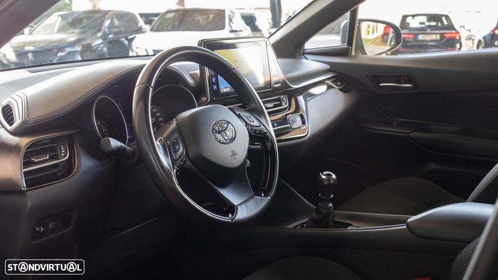 Toyota C-HR 1.2 Turbo Style - 4