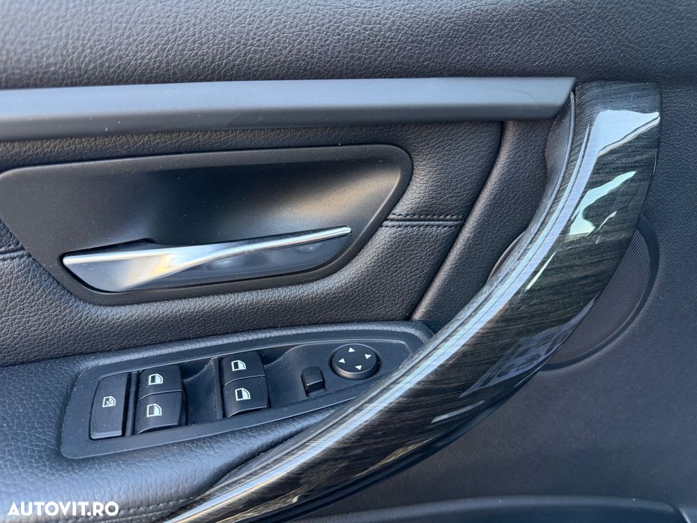 BMW Seria 3 320d Aut. Luxury Line - 14