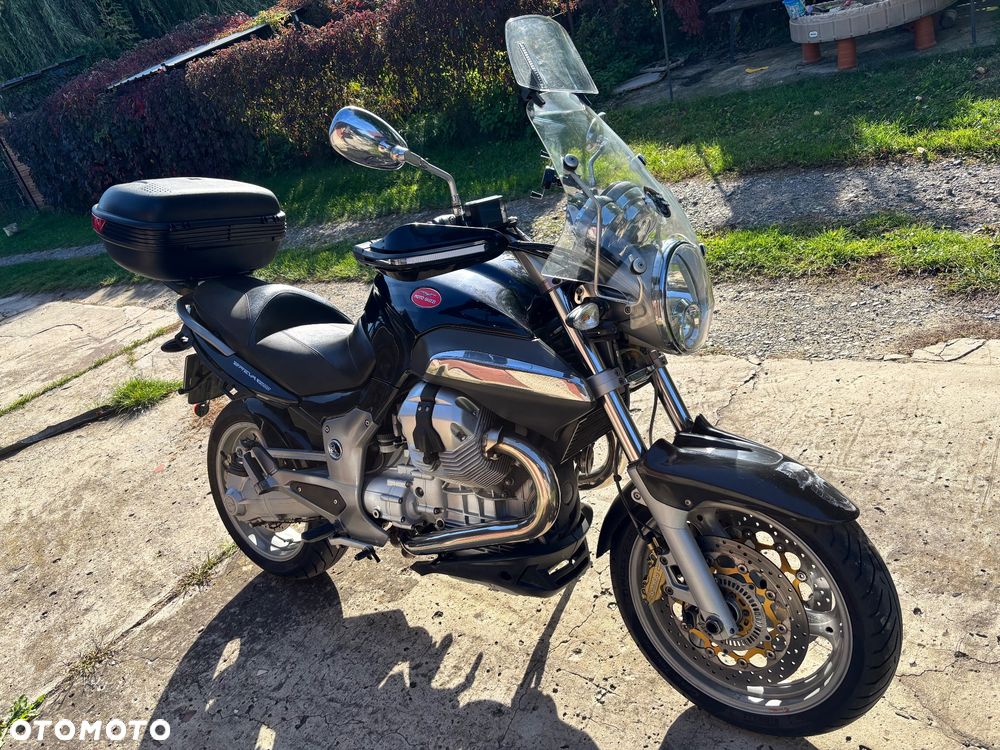Moto Guzzi Breva