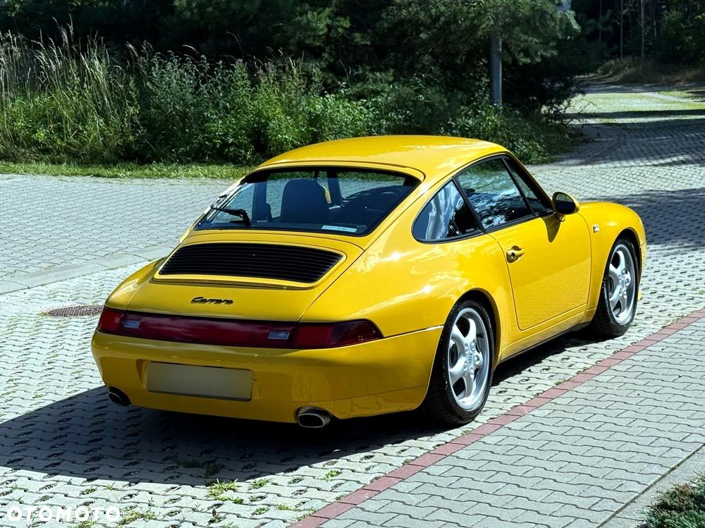 Porsche 911 Carrera - 13