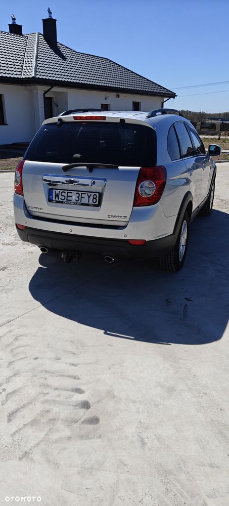 Chevrolet Captiva 2.2 D LTZ - 3
