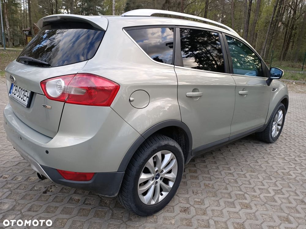 Ford Kuga 2.0 TDCi Titanium - 8