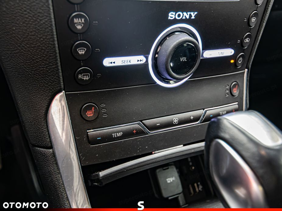 Ford S-Max - 21