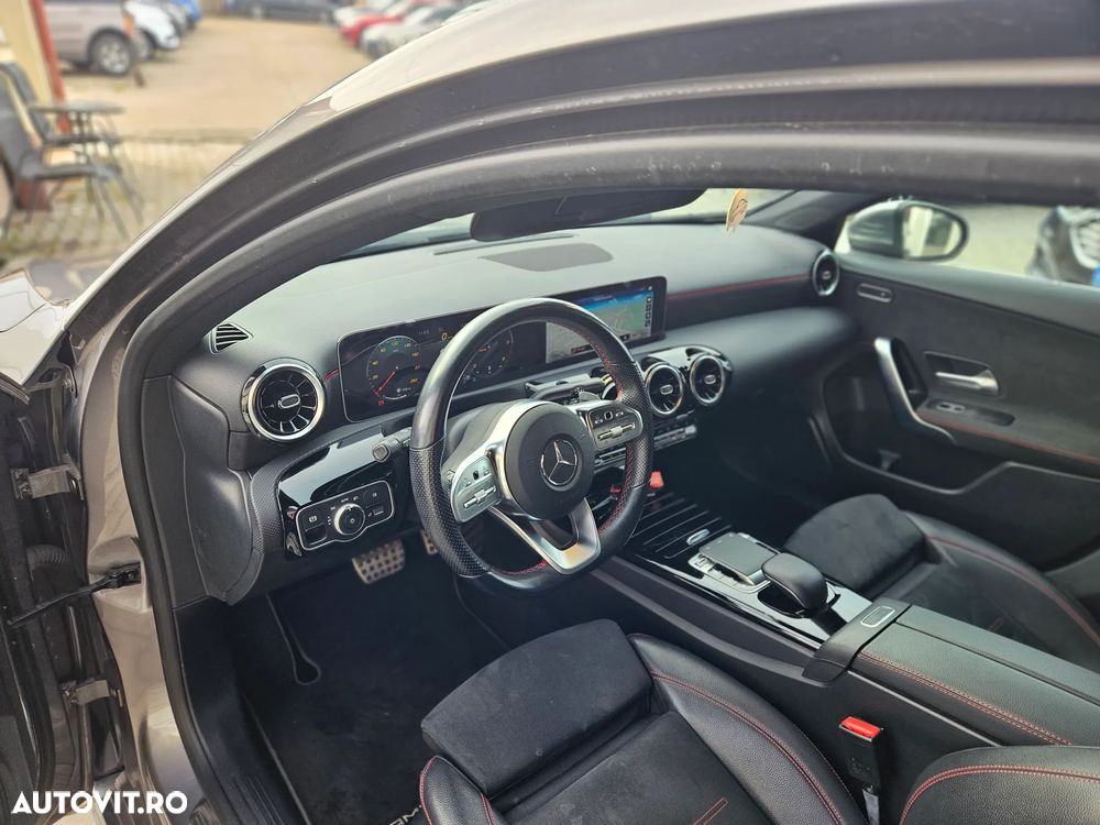 Mercedes-Benz A 180 d 7G-DCT AMG Line - 7