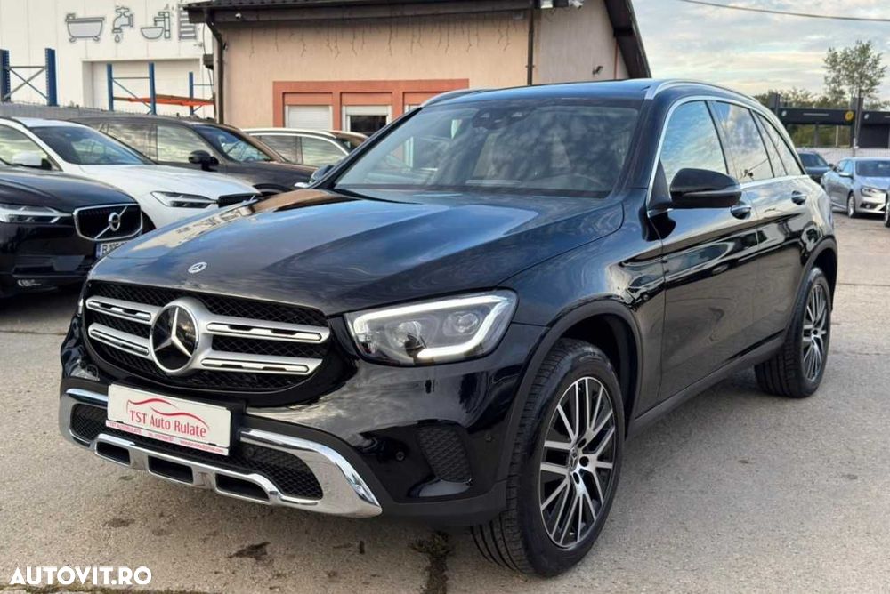 Mercedes-Benz GLC - 2