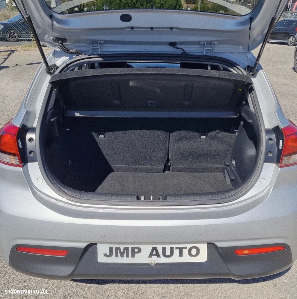Kia Rio - 10