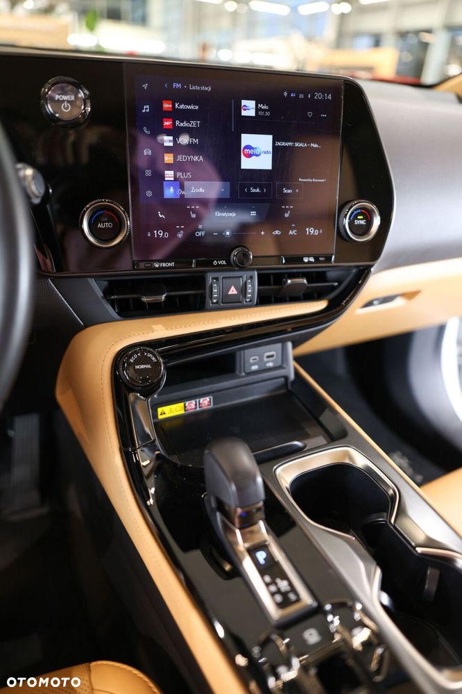 Lexus NX 350h Prestige 2WD - 22