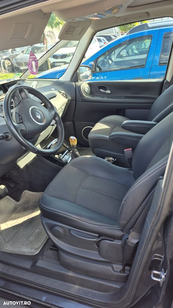 Renault Grand Espace 2.0 dCi Expression - 8