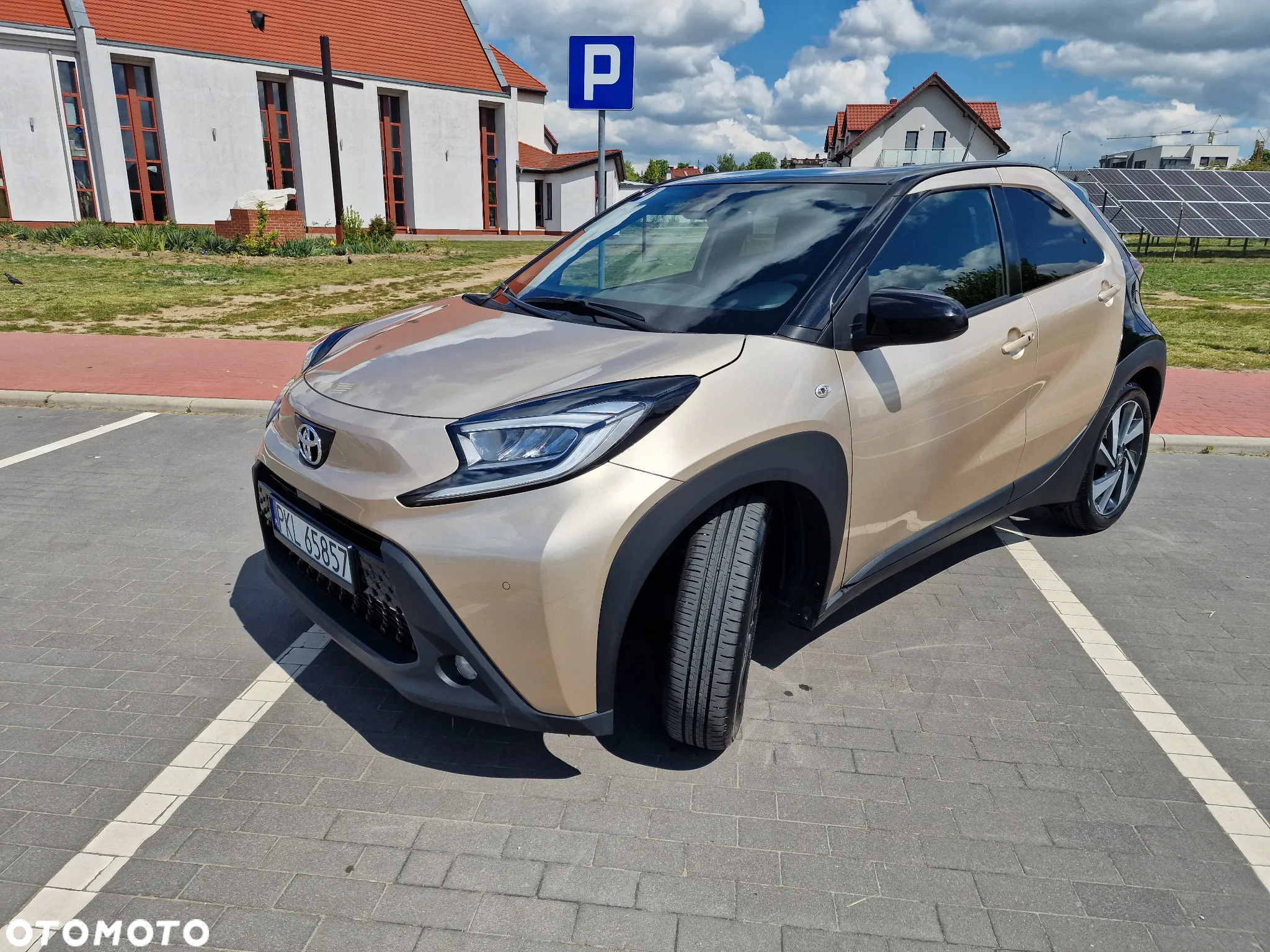 Toyota Aygo X 1.0 VVT-i JBL - 3