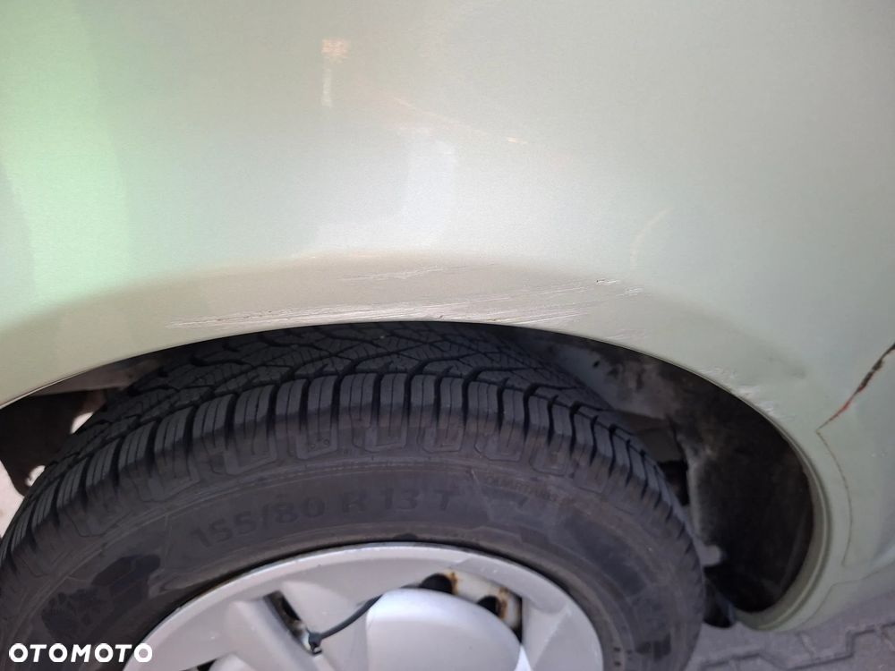 Toyota Yaris 1.0 Base - 18