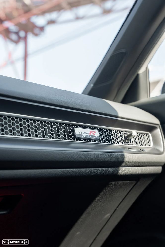 Honda Civic 2.0 i-VTEC Type-R - 12